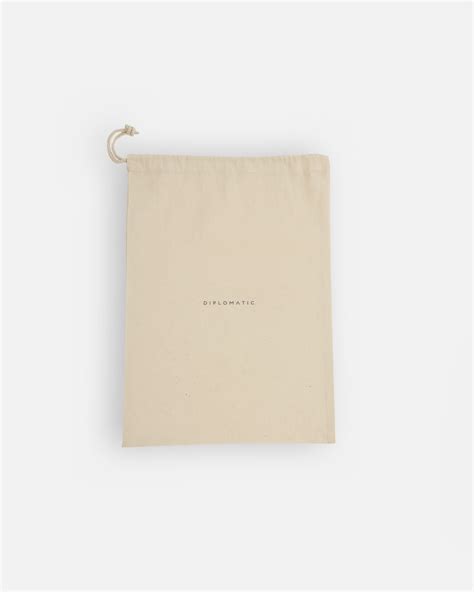 Dalia Piel Nude – Diplomatic