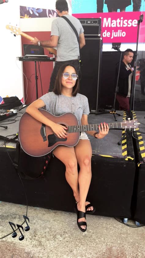 Melissa.lrc : r/MelissaRobles