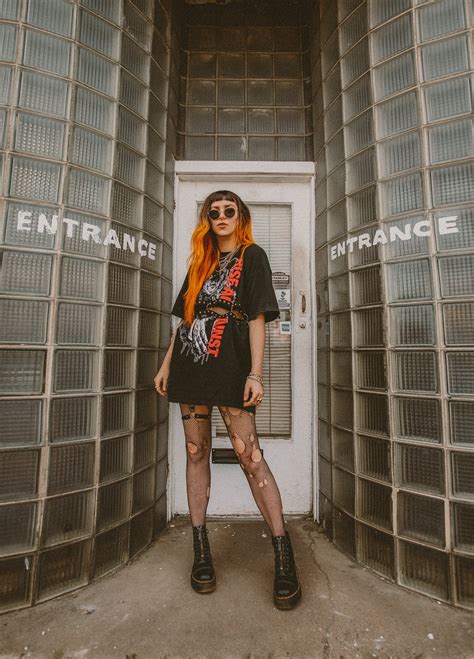 Indiefoxx Twitter — Indiefoxx