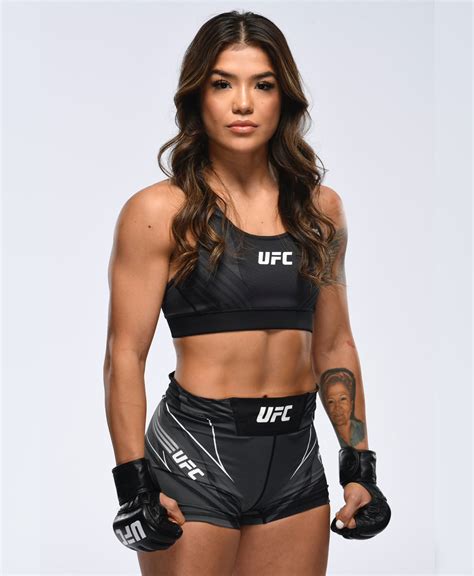 Tracy Cortez’s ERA on Twitter | Ufc girl fighters, Ufc women, Mma women