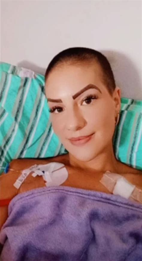 Woman accused of faking cancer and shaving her head to scam people out