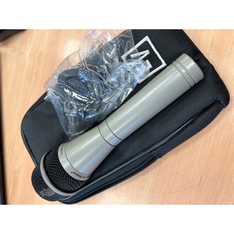 Electro-Voice Vocal Microphone, Dynamic, Supercardioid, Ultra Low Noise ...