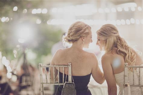 Art Deco inspired lesbian wedding Photography: Rebecca Peplinski