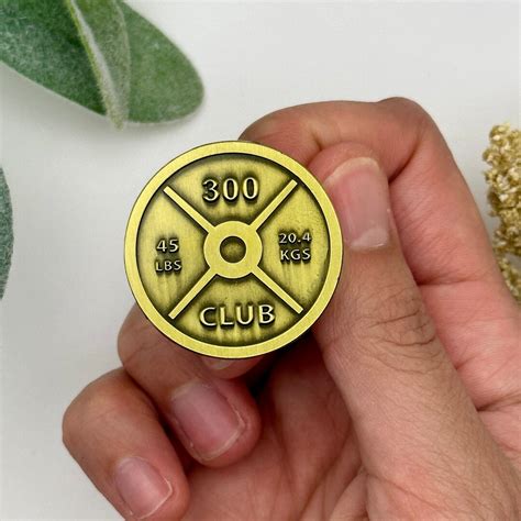 300 Club Pin: Strength and Accomplishment Pin for Weightlifting ...
