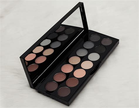 Eyeshadow Palette