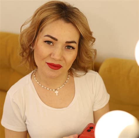Онлайн Школа по маникюру