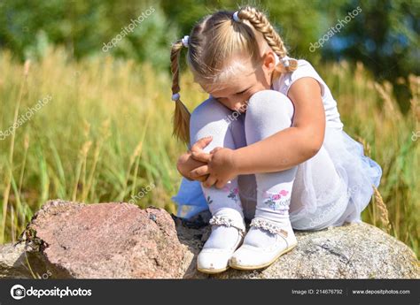 girl lost meaning  milla hawthorn blog