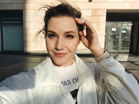 Маша Францевич (Masha Francevich) Lyrics, Songs, and Albums | Genius