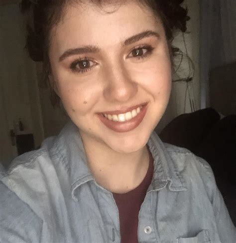 I figured I needed to post a smiling pic since I never do : DemEyesDoe