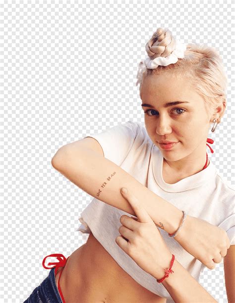 Tatuaggi Miley Cyrus Mano Beautiful Side Of The Hand Tattoo! #tattoo