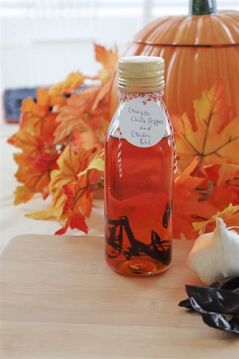 Guajillo Chile Pepper and Garlic Oil - Makes a Great Gift