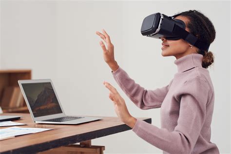 Web 3.0: How virtual reality and blockchain could revolutionize the