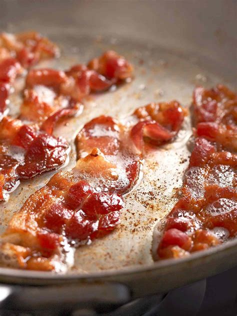 5 Foods that Cause Inflammation, According to Dietitians