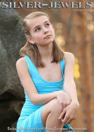 Silver-Jewels Evy Blue Dress 3 download | X-TeenModels