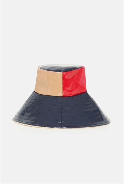 Charolito L tricolour nude-red-navy blue hat – ES Fascinante
