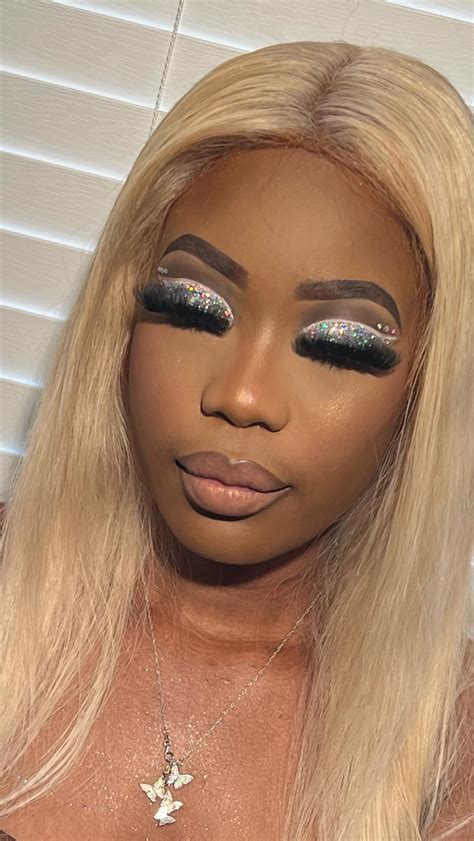 𝑀𝑜𝑜𝒾 𝐿𝓊𝓍𝑒 𝐵𝑒𝒶𝓊𝓉𝒾𝓆𝓊𝑒 (@xotanishanicolemua) • Instagram photos and videos