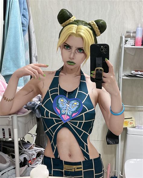 MollyRedWolf - Jolyne Cujoh | CosplayCodex