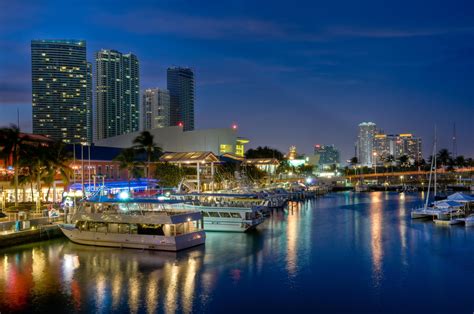 Miami 4K Wallpapers - Top Free Miami 4K Backgrounds - WallpaperAccess