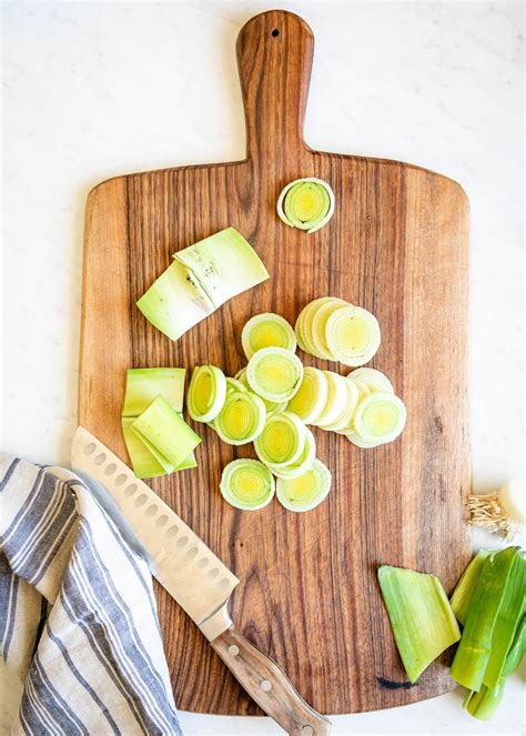 How to Cut Leeks - Simple Green Smoothies