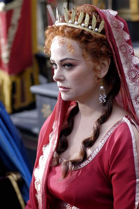 Pin by Michelle de Beauchamp on roman fantasy costume | Roman fashion ...