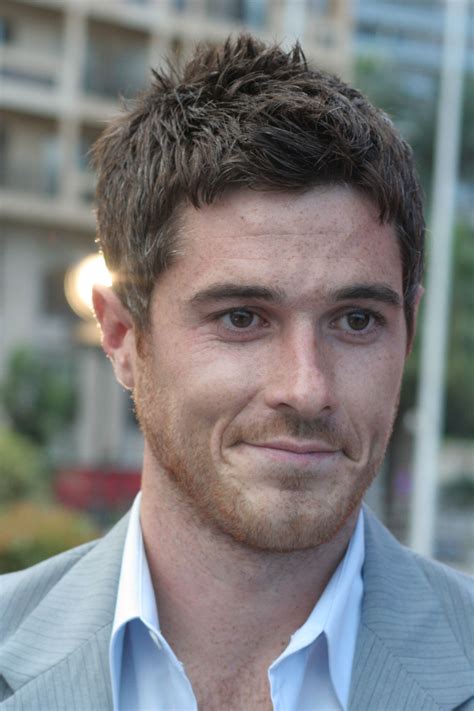 Pictures of Dave Annable