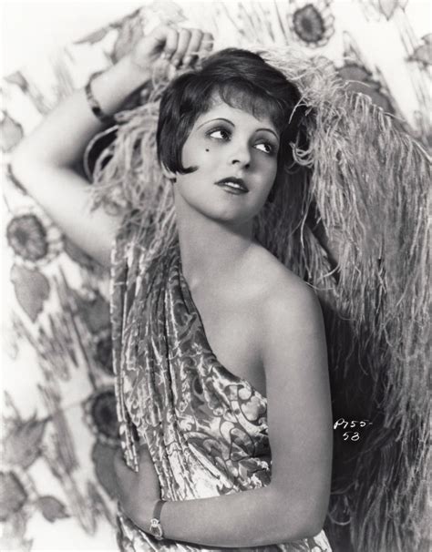 Clara Bow | Clara bow, Beauty, Flapper girl
