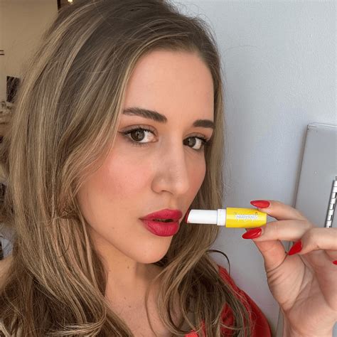 How to Find the Best Pants for Your Body Shape | Glamour