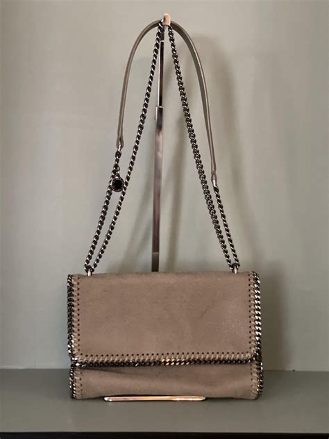 Critics are debating the latest shuntee collection for the season 20