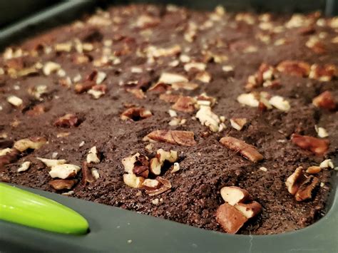 Keto Salted Caramel Pecan Brownies — Lovin' It Keto