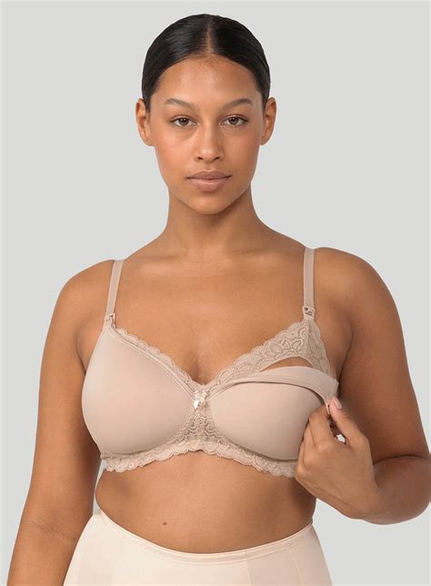 Triumph: Gorgeous Mama Lace Nude – DeBra's