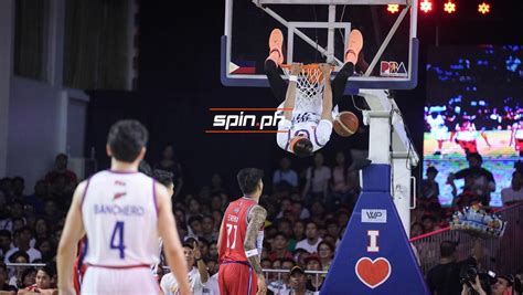 Arwind Santos brings back Spiderman dunk during ECQ