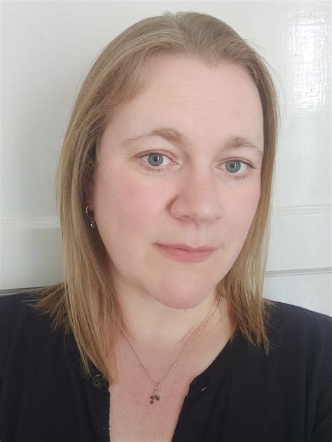 Angelina May's Instagram, Twitter & Facebook on IDCrawl