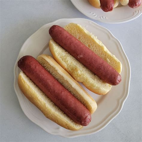 how long to cook hot dogs