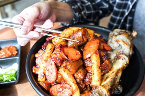 Hanyang Jokbal - blogTO - Toronto 