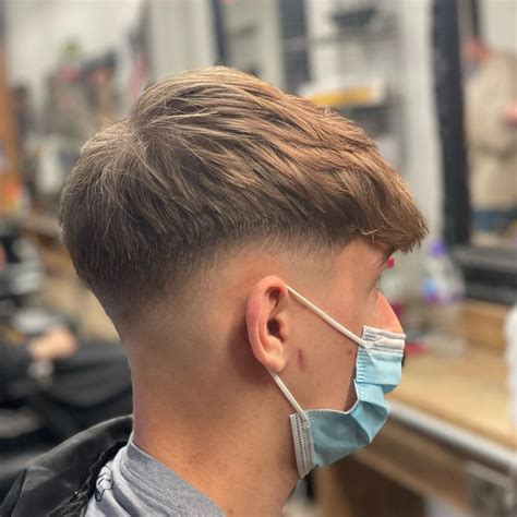 popular cut    uk heavy textured top   skin fade