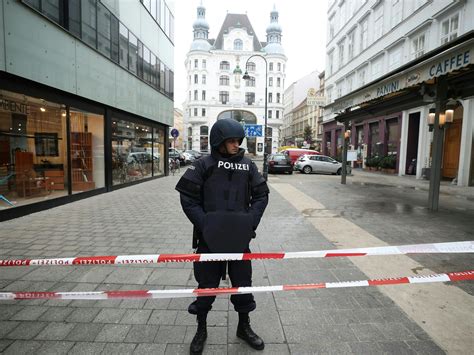 Mord In Schonbrunn Ein Wien Krimi Die Sarah Pauli 9