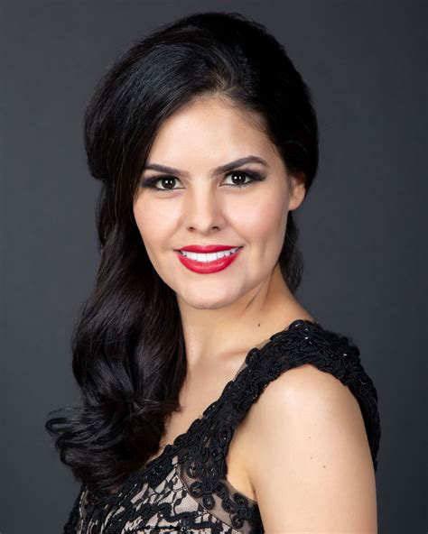 Elizabeth - a model from La Quinta, California, United States