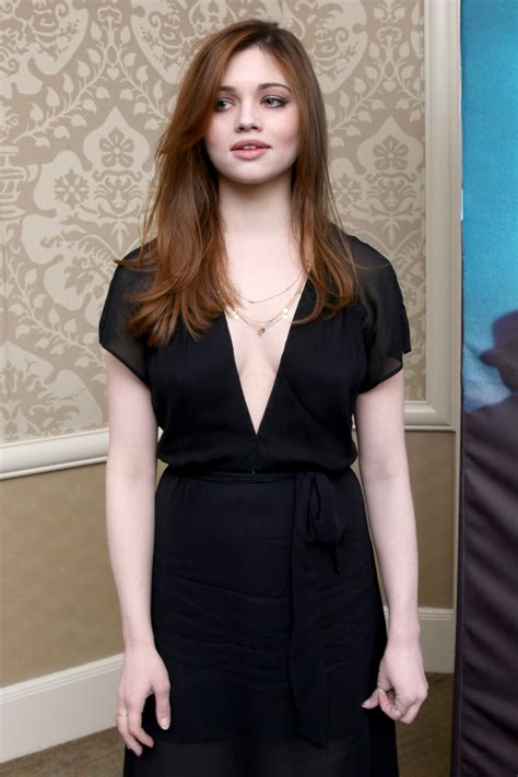 India Eisley en conférence de presse pour la sortie de la nouvelle