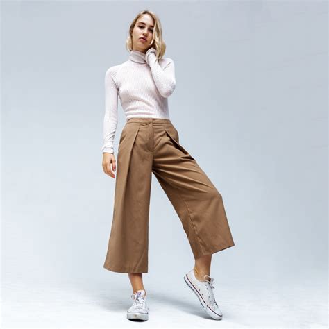 Britt Clark James Stringer Test 01 - 62 Management