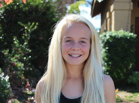 Pictures of Sara Stone