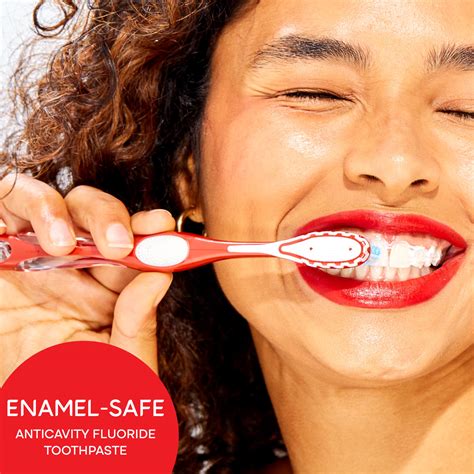 Snapklik.com : Optic White Advanced Hydrogen Peroxide Toothpaste Pack