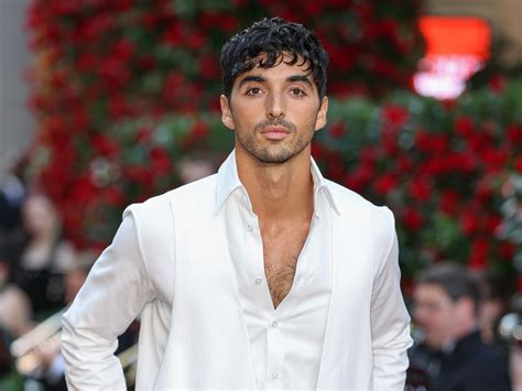 Smash or Pass: Taylor Zakhar Perez | Lipstick Alley