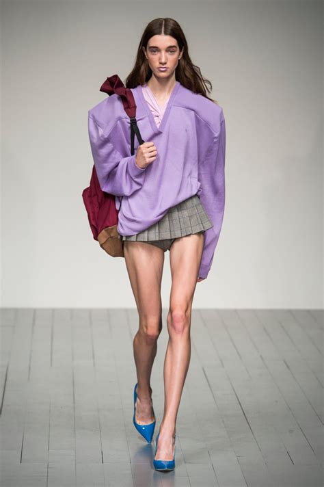 7 breakout trends from london fashion week spring 2019 – Artofit