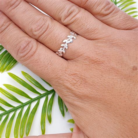 sterling silver creeping vines ring silver scene