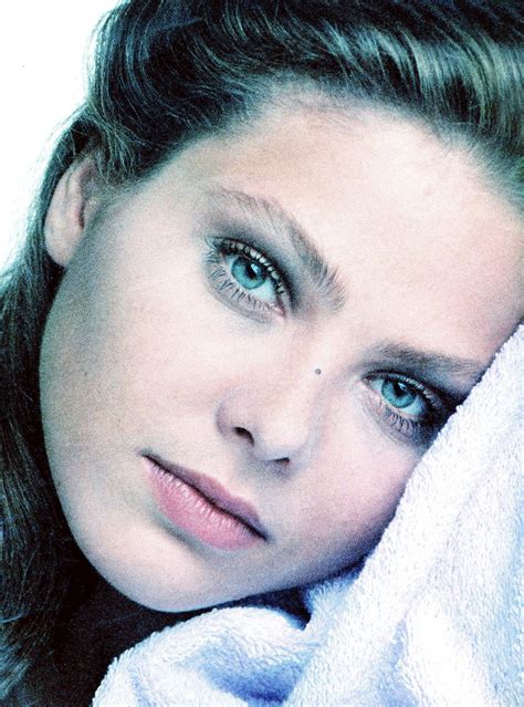 ORNELLA MUTI -- KUSCHELSANFT ! | Ornella Muti | Pinterest | Ornella muti