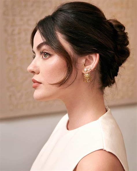 Lucy Hale : Net Worth, Height, Weight, Age, Affairs, Wiki, Facts and