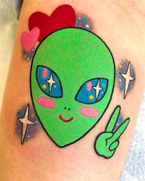 70+ Best Alien Tattoo Concepts for 2022: Mystic Tattoo Designs - Hero ...