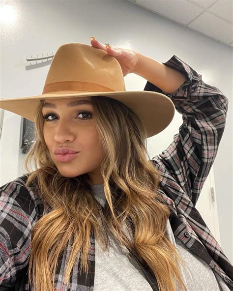 Who Is Alexis Gale? 5 Things to Know Amid Jimmie Allen Split | Us Weekly