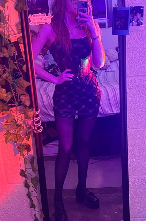 TW Pornstars - 1 pic. Amber Stark 🕰🔞. Twitter. i bet you think about me