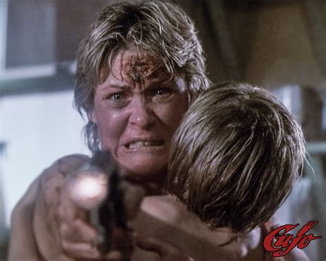 Dee Wallace